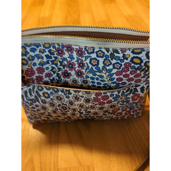 Fossil Fiona Crossbody PVC Bag Purse Printed Floral Zip Adjustable Zip Pockets - Picture 11 of 12